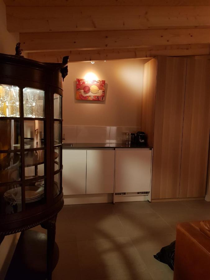 B&B De Hinne โฮลเตน ภายนอก รูปภาพ